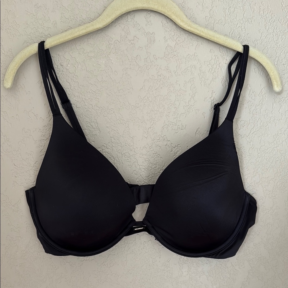 Victoria’s Secret Very Sexy Black Bra
